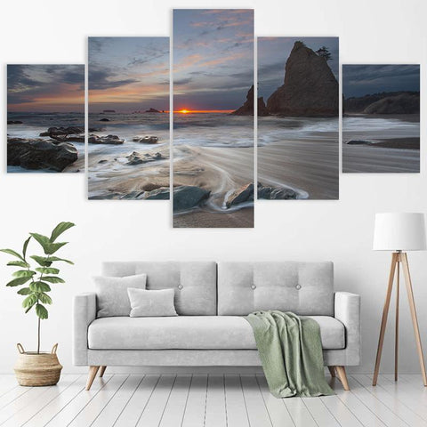 Image of Beautiful Sea Waves