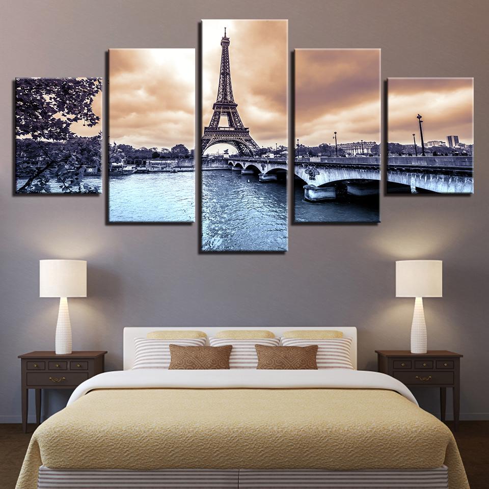 Eiffel Tower
