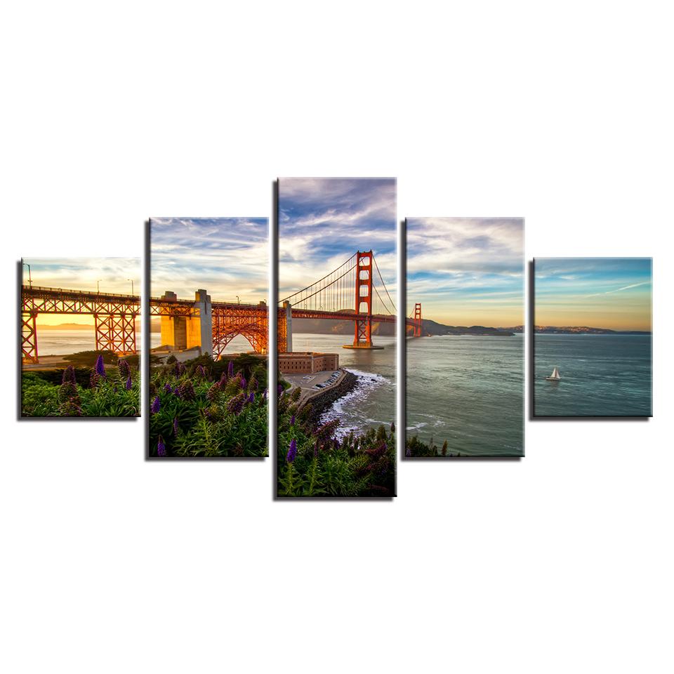 Golden Gate Bridge
