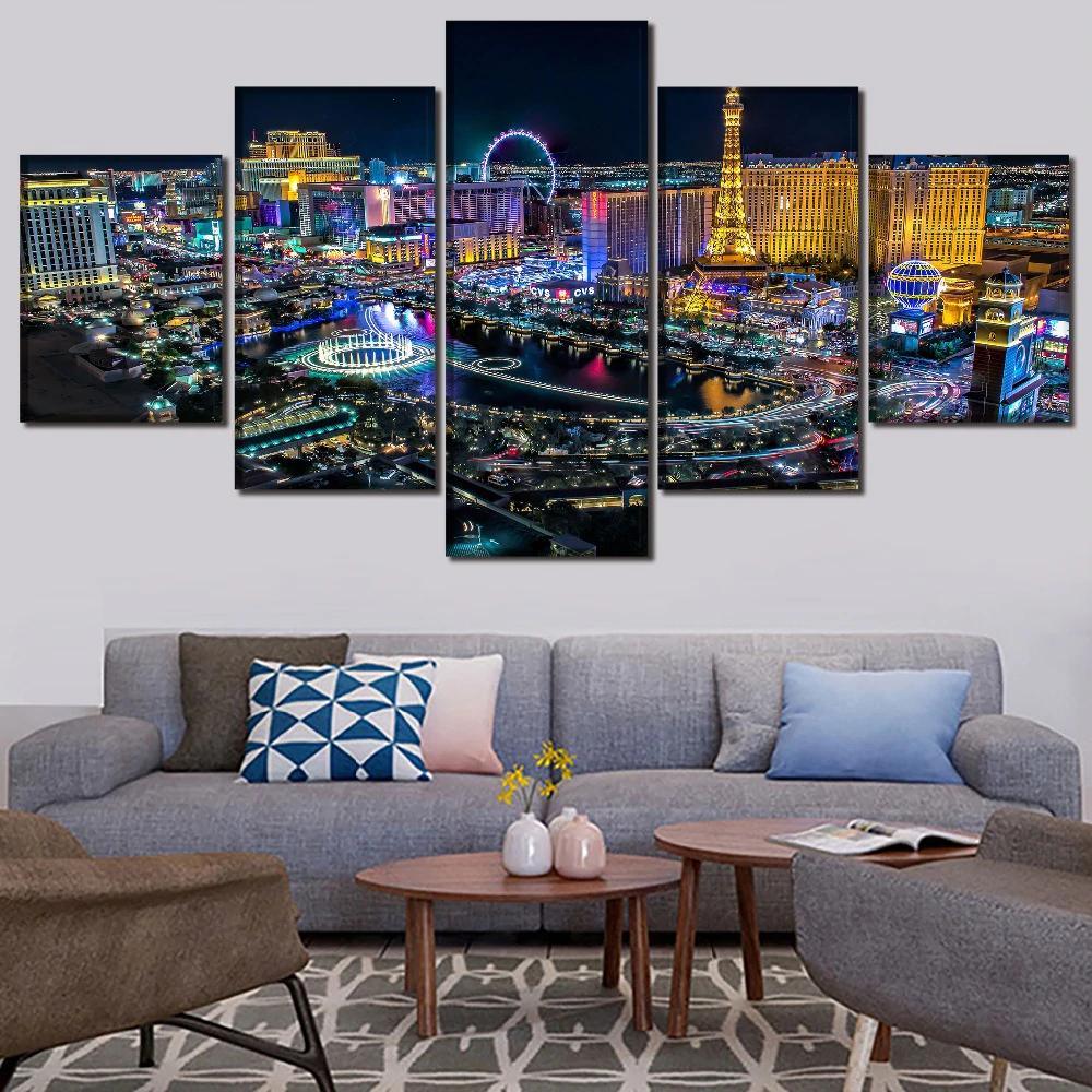 Las Vegas by Night