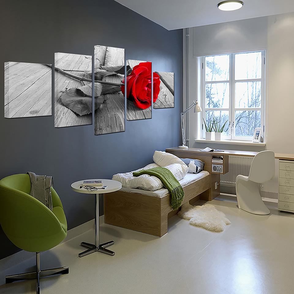 Red Rose