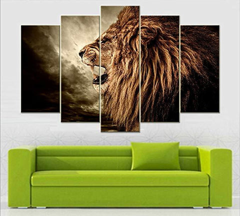 Image of Roaring Lion